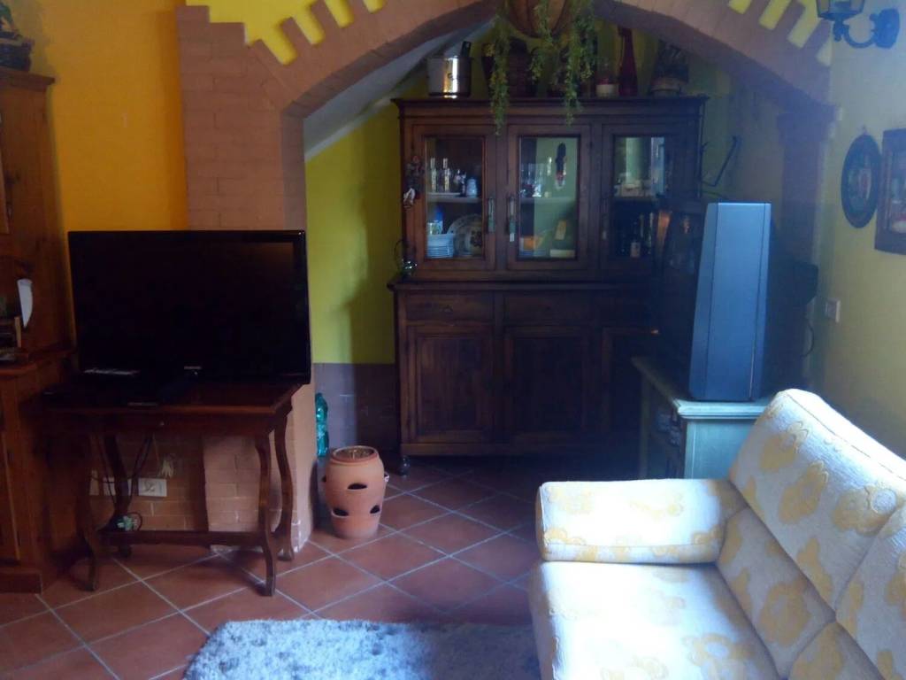 Villa a Avezzano in Via Antonio Bianchi S.N.C. - Foto 4
