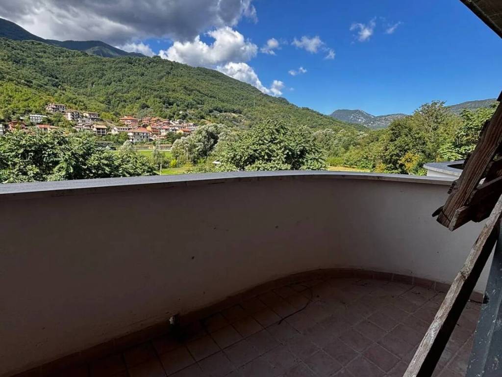 Appartamento a Civitella roveto in Via Roma S.N.C. - Foto 3
