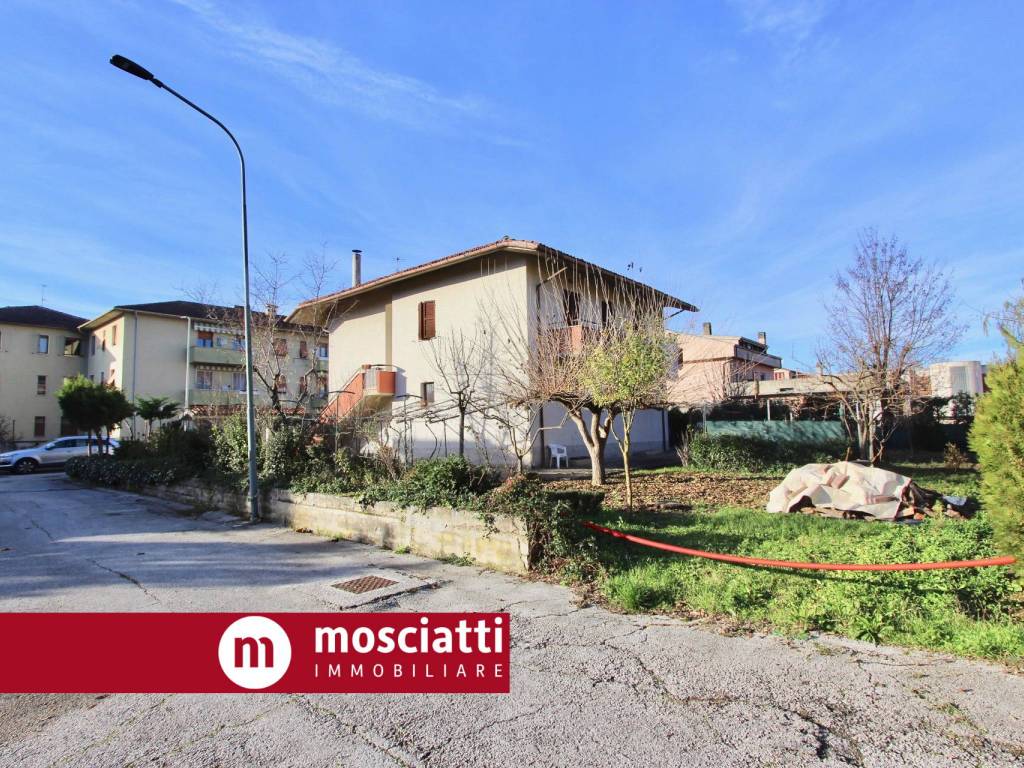 Villa a Matelica in Via San Rocco - Foto 4