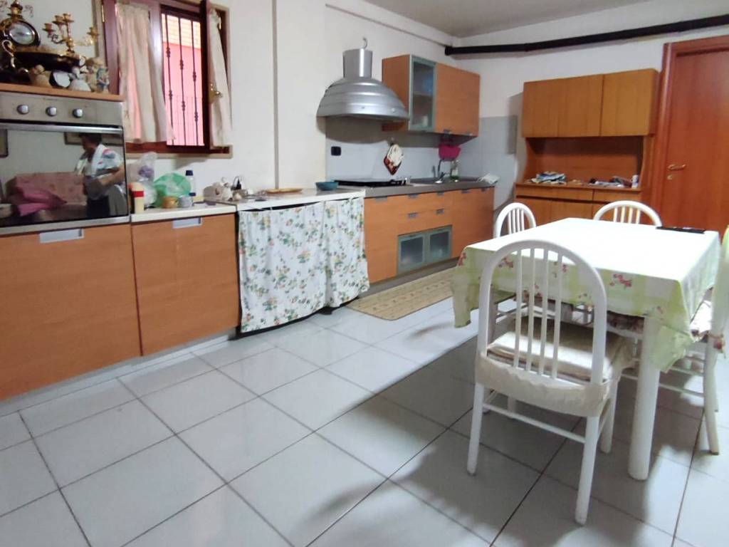Appartamento a Cerignola in Via Albenga, 13 Cerignola - Foto 5