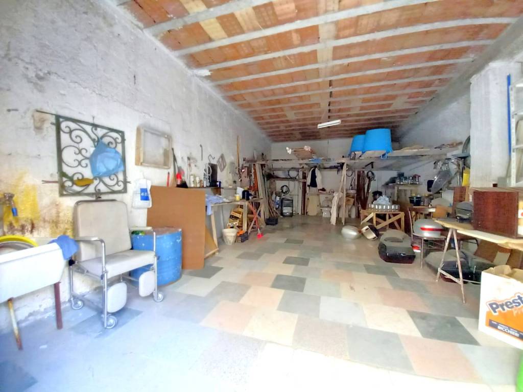 Box / garage a Cerignola in Via Aversa - Foto 2