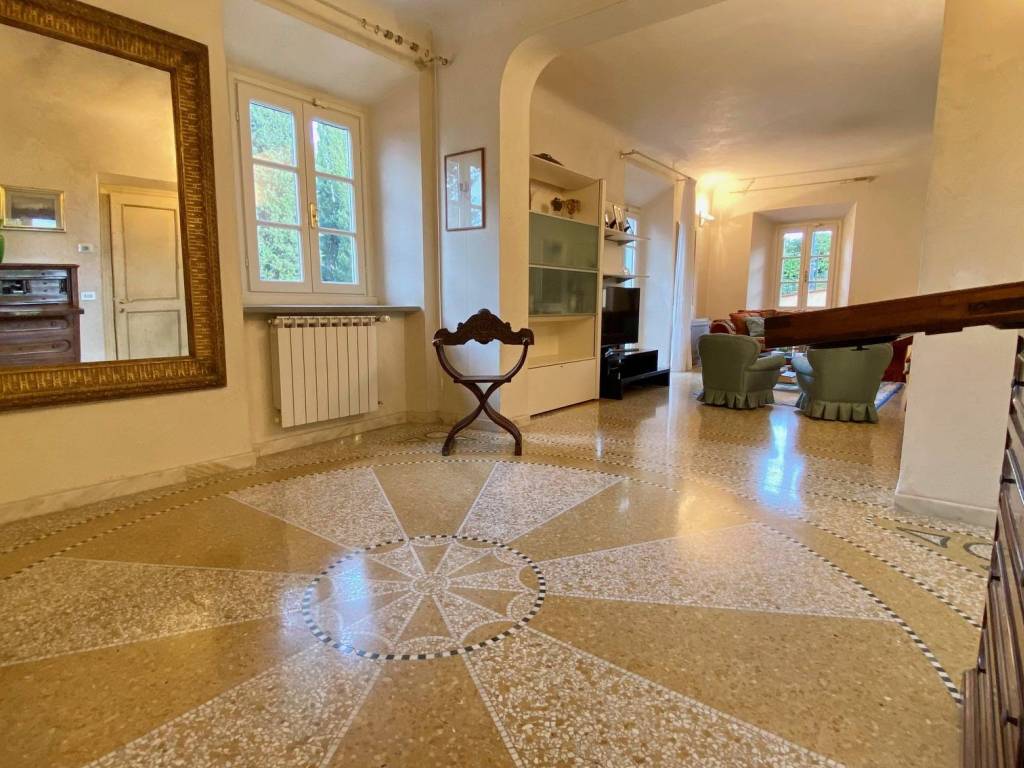 Villa a Carmignano in Via Fernando Bicchi - Foto 4