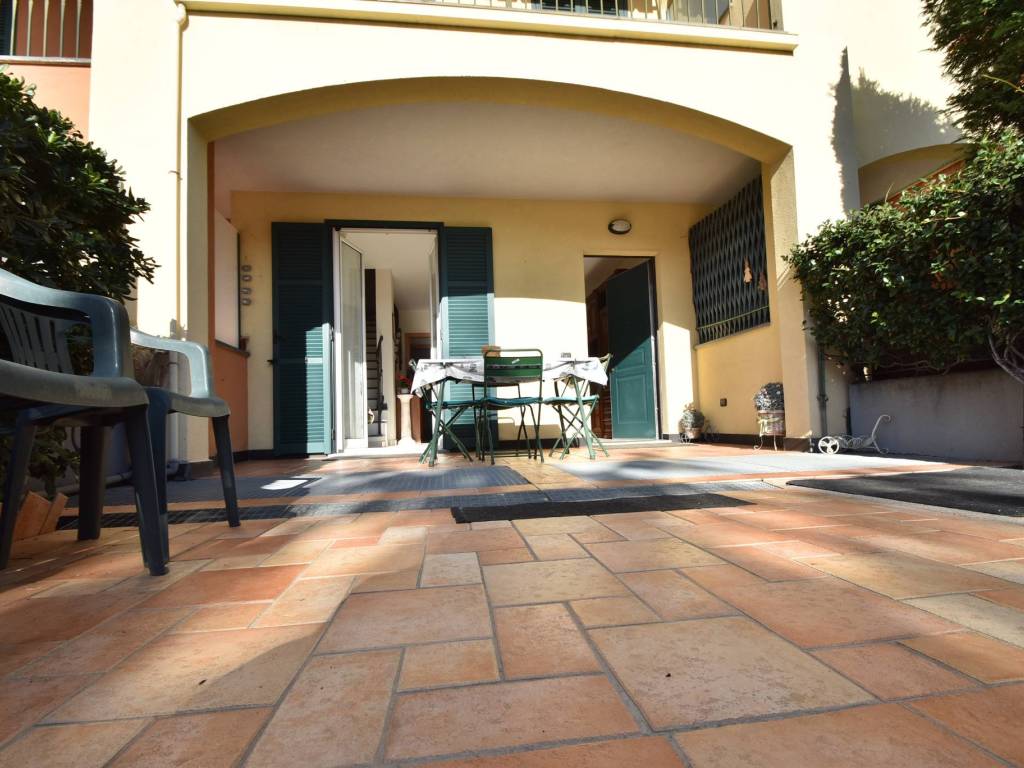 Villetta a schiera a Loano in Via Meceti - Foto 2
