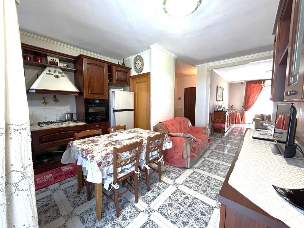 Appartamento a Cerignola in Piazza Santa Barbara - Foto 3