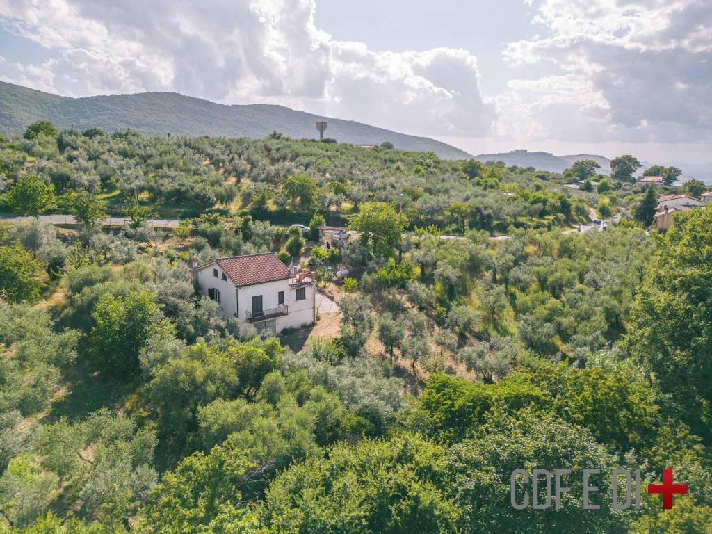 Villa a Poggio nativo in Via Farense - Foto 3