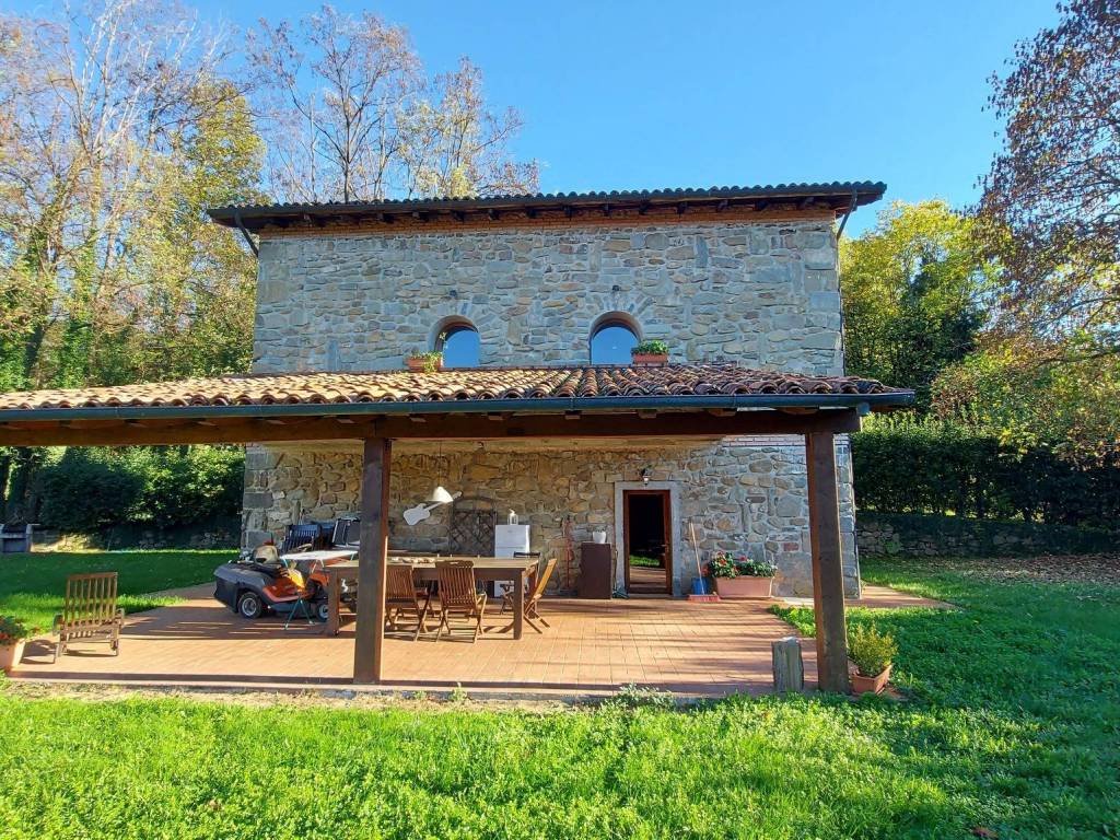 Rustico / casale a Castelnuovo di garfagnana - Foto 4