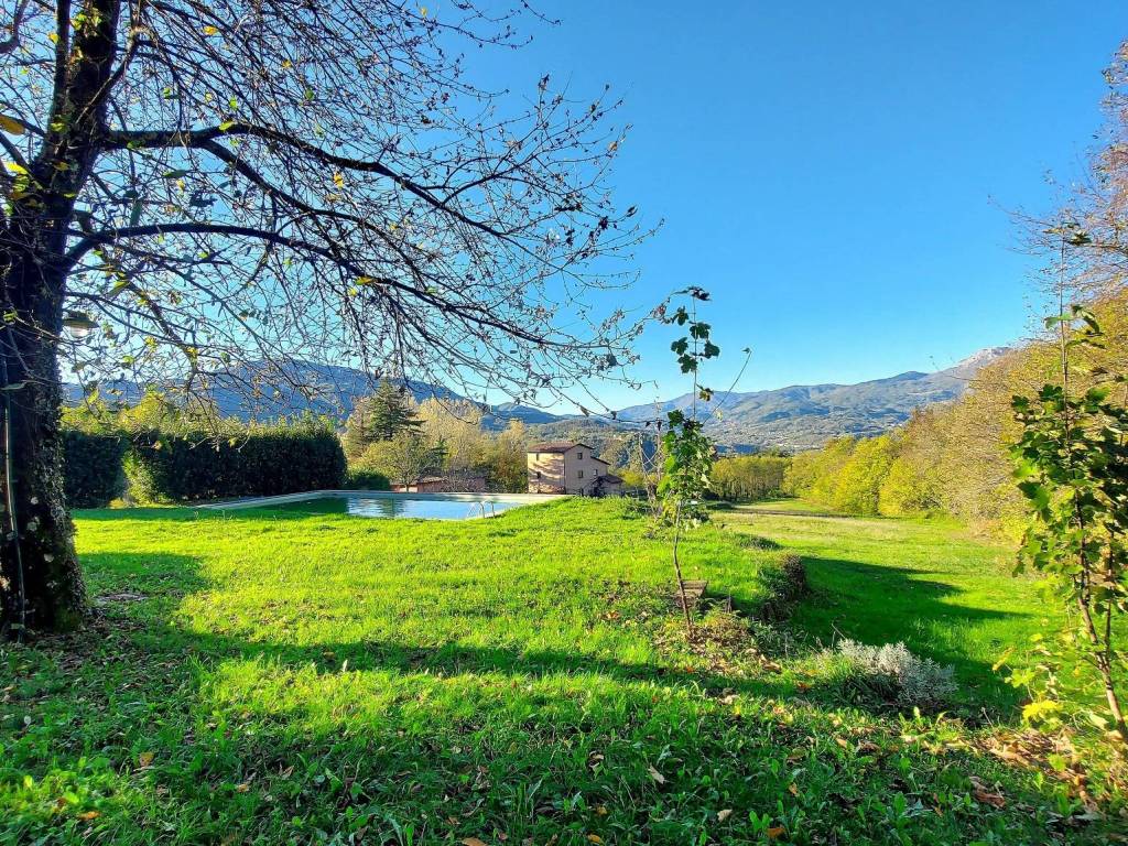Rustico / casale a Castelnuovo di garfagnana - Foto 5