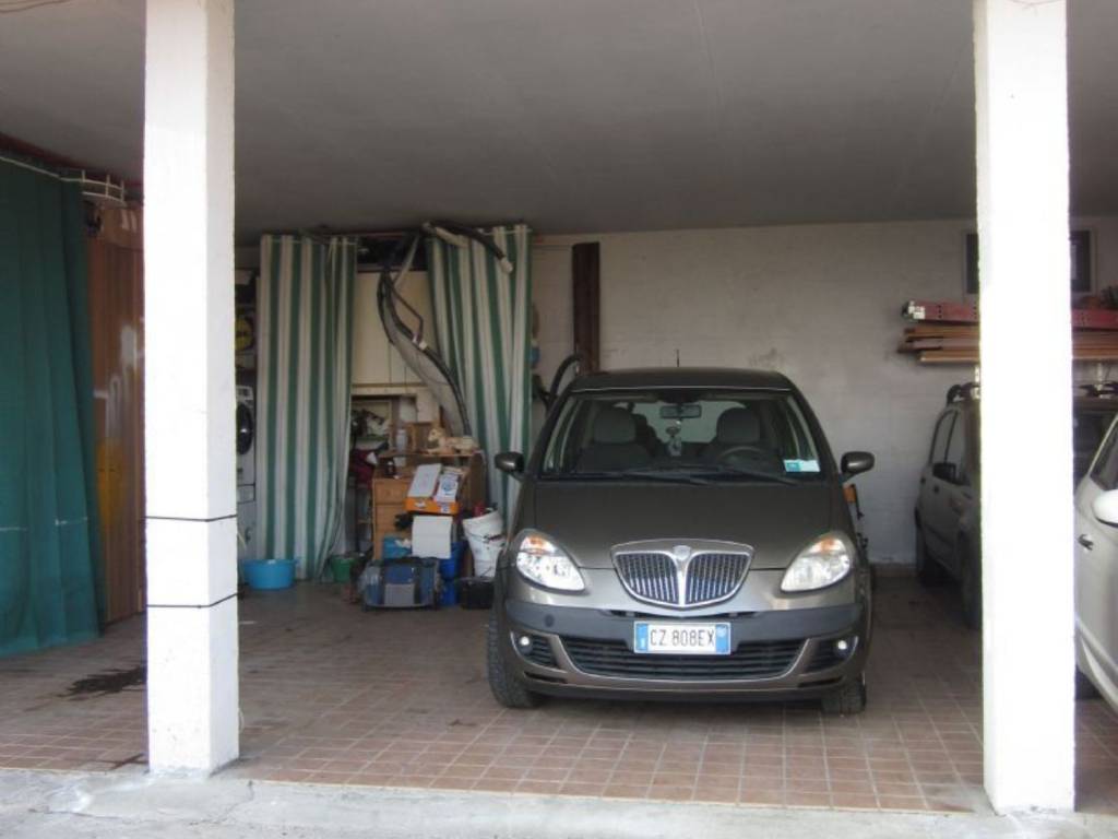 Appartamento a Besozzo in Via Solferino - Foto 4