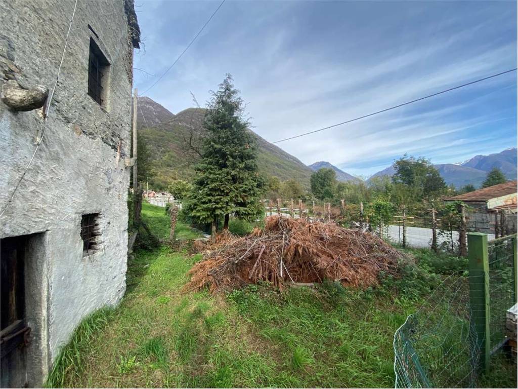 Rustico / casale a Domodossola in Borgata Castanedo, 3 - Foto 2