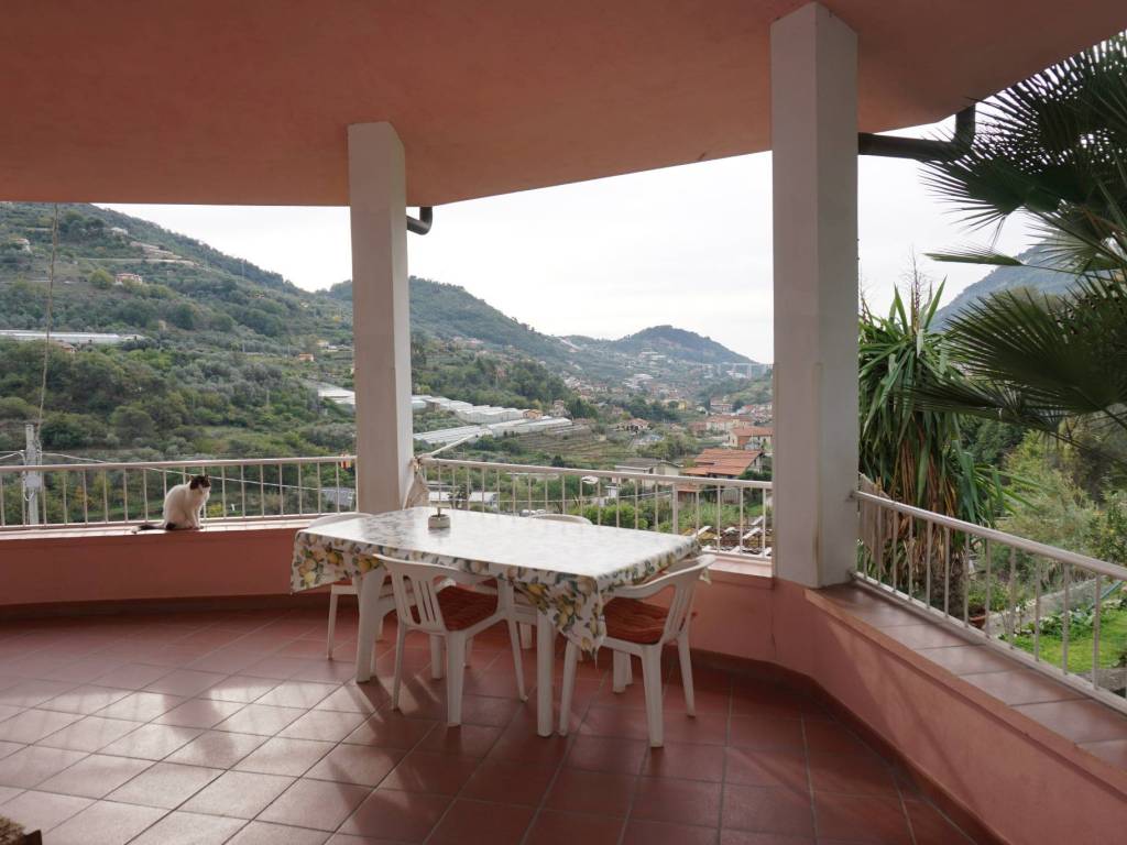 Villa a San biagio della cima in Via Provinciale - Foto 2