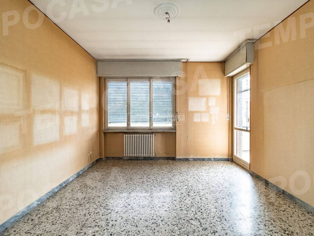 Appartamento a Vercelli in Via Alessandro Manzoni - Foto 2