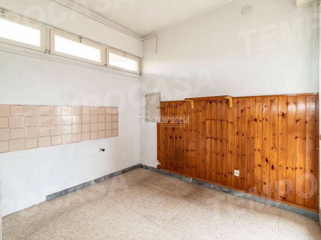 Appartamento a Vercelli in Via Alessandro Manzoni - Foto 4