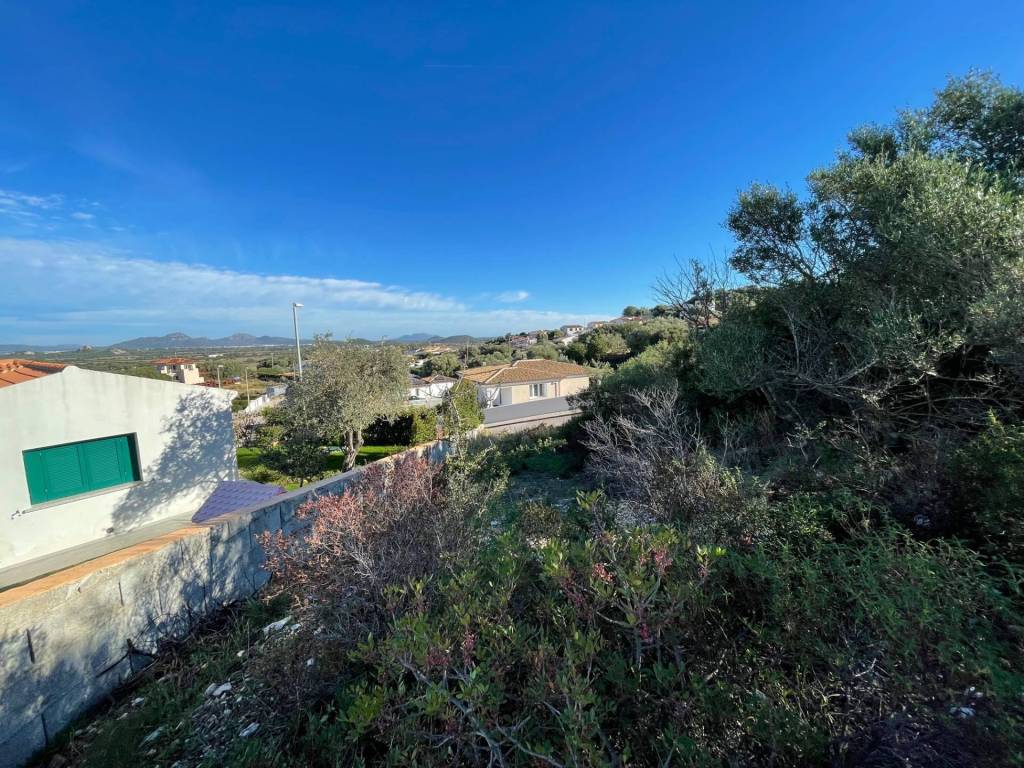 Terreno a Loiri porto san paolo in CUGNANA FIORI LOIRI - Foto 5