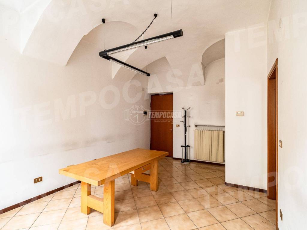 Appartamento a Vercelli in Via Quintino Sella - Foto 3
