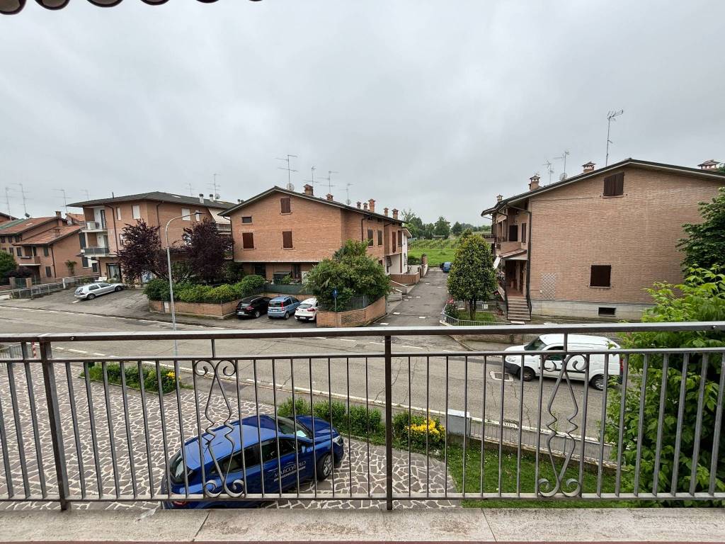 Appartamento a Castelvetro di modena in Via della Resistenza, 12 - Foto 2