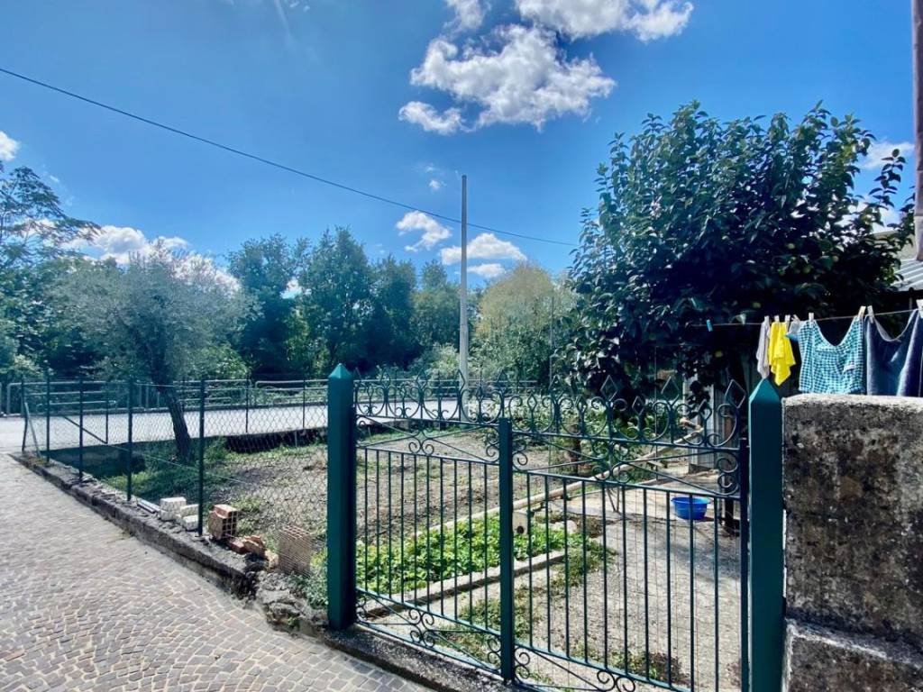 Casa indipendente a Santo stefano del sole in Via Casa Nigro - Foto 2