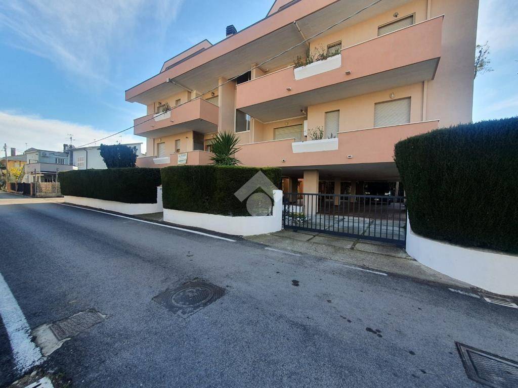 Appartamento a Pineto in Via Vomano Vecchio, 47 - Foto 2
