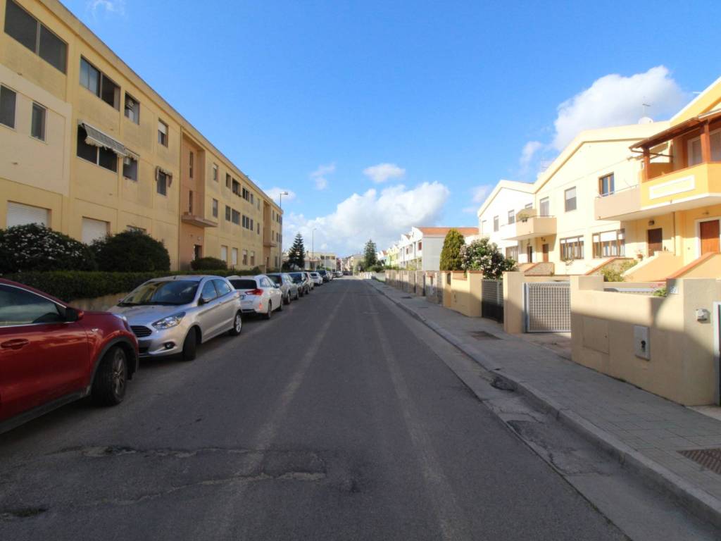 Appartamento a Monserrato in Via Monte Arci - Foto 4