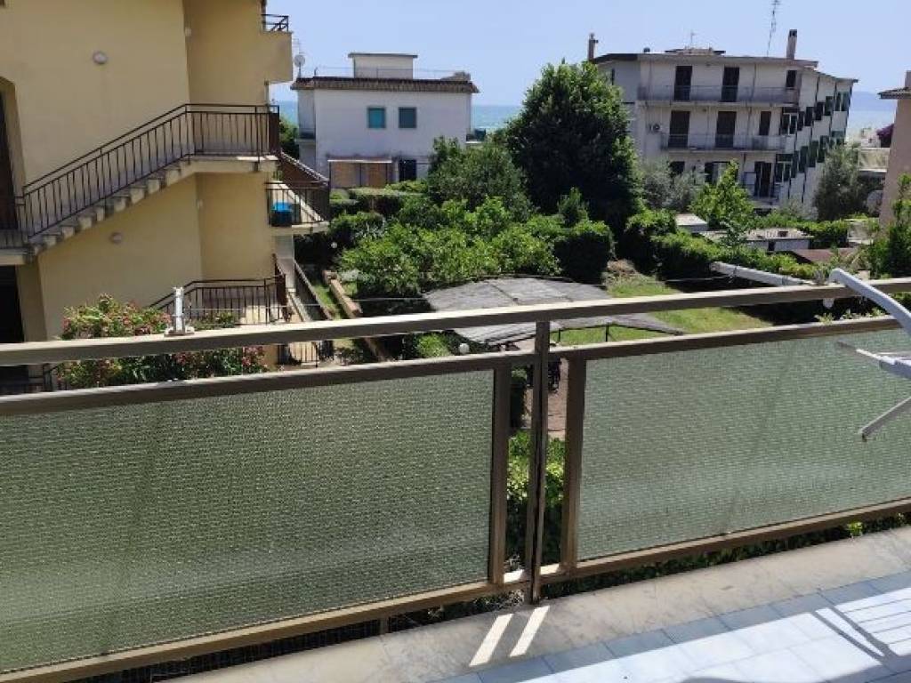 Appartamento a Formia in Via Santo Janni-Piscinola - Foto 5