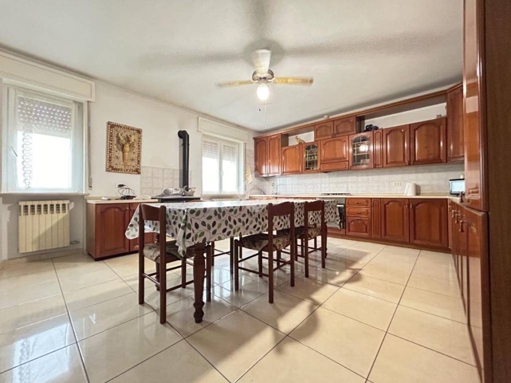 Rustico / casale a Vigasio in Via Campagnamagra, 24 - Foto 3