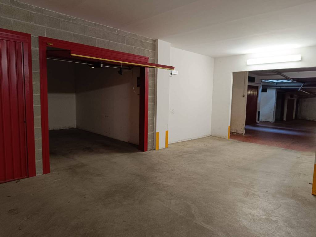 Box / garage a Alba in Piazza Cristo Re - Foto 2