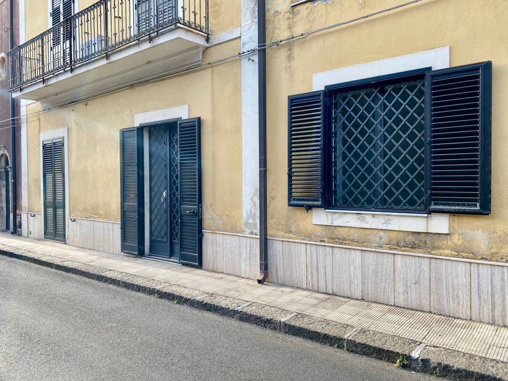 Appartamento a San gregorio di catania in Via Carlo Alberto - Foto 2
