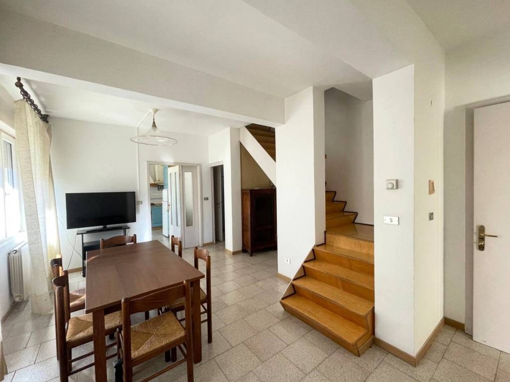 Palazzo / stabile a Monfalcone in Via dei Canziani, 11 - Foto 4