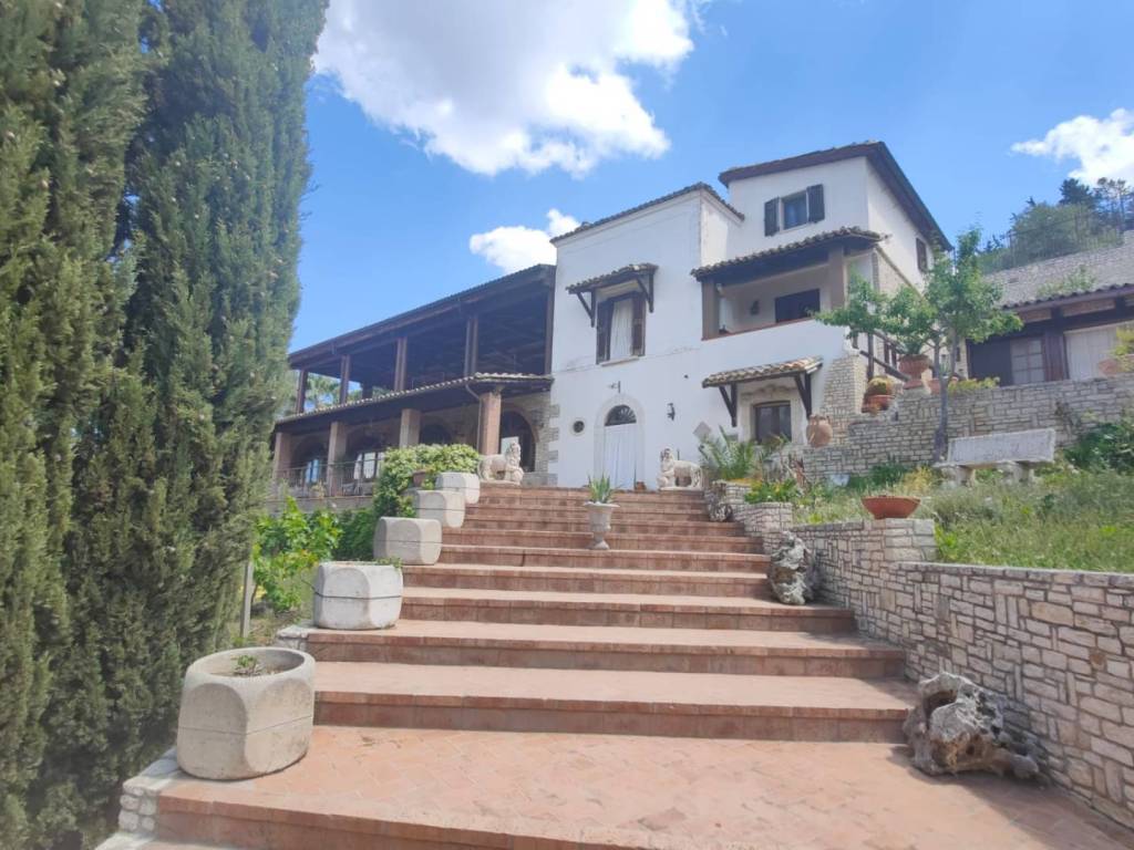 Villa a Minervino murge in Via Vecchia Gravina - Foto 5