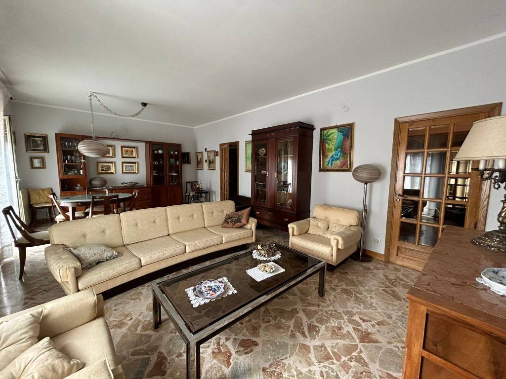 Appartamento a Siracusa in Via Costanza Bruno - Foto 4