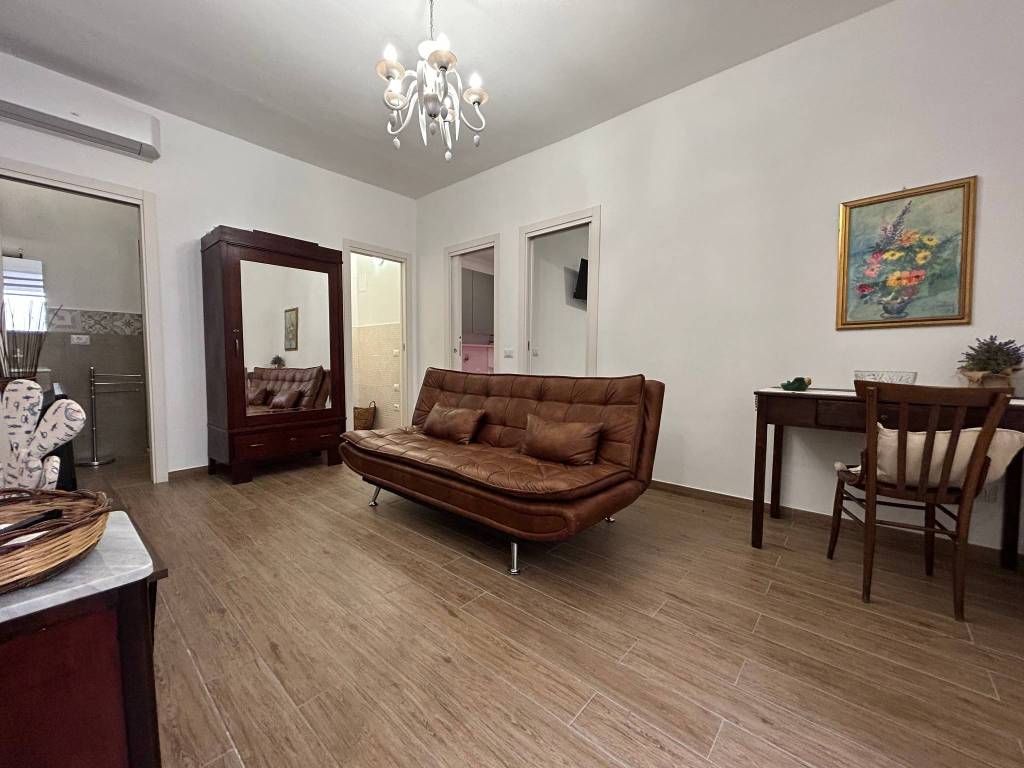 Casa indipendente a Noto in Via Camillo Benso Conte di Cavour - Foto 4