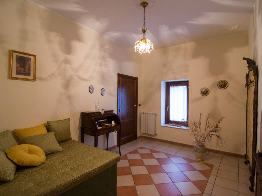 Palazzo / stabile a Ferla in Via Vittorio Emanuele - Foto 5