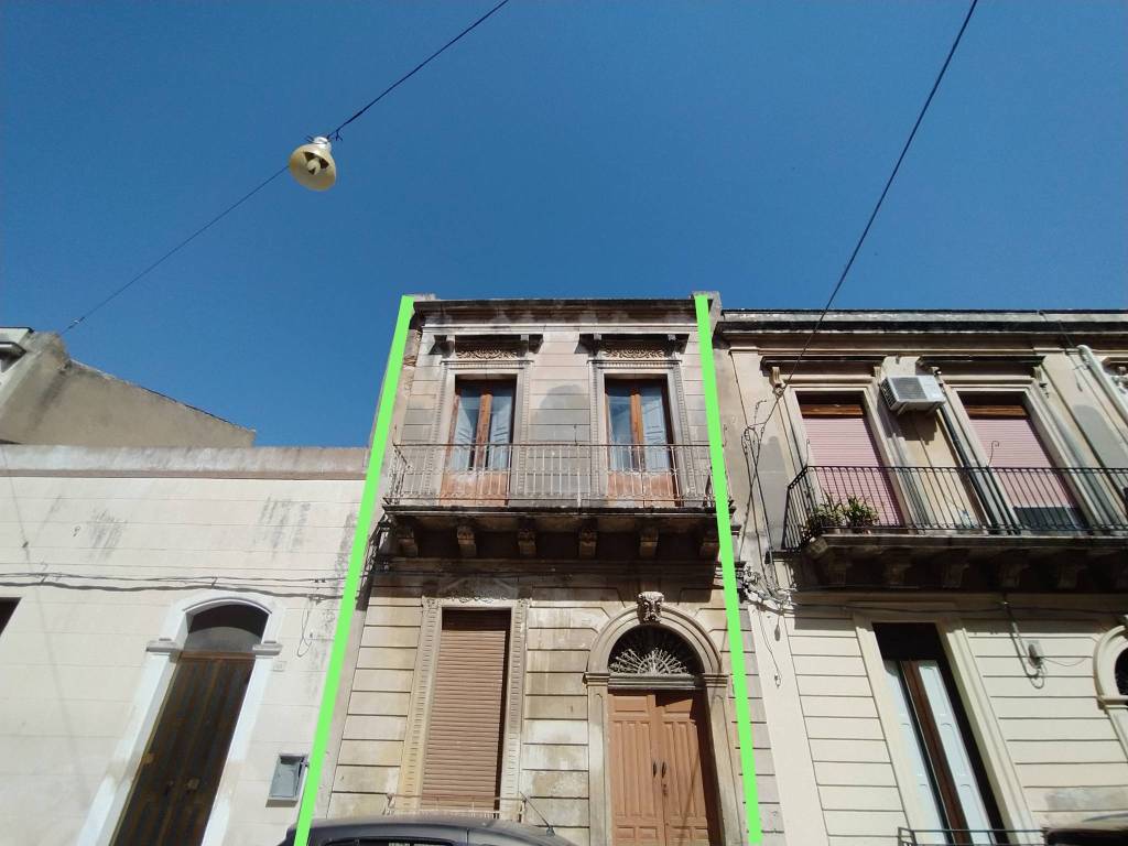 Casa indipendente a Floridia in Via Palestro - Foto 3