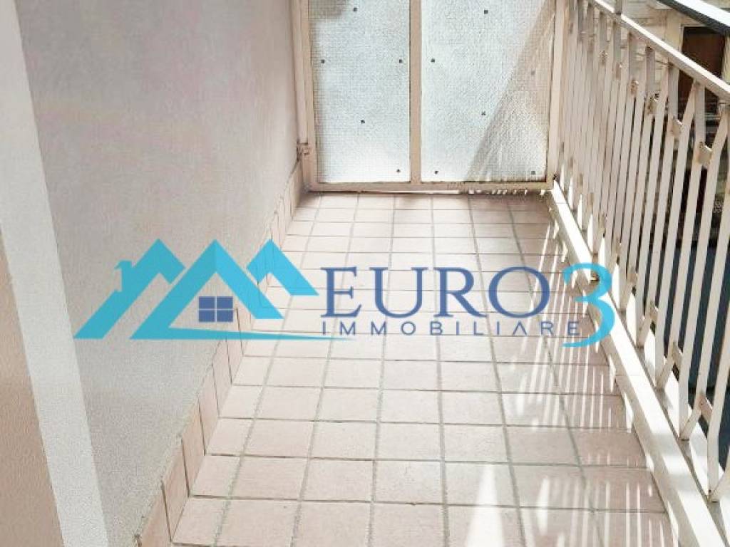 Appartamento a Roccafluvione in Via Pietro Nenni - Foto 3