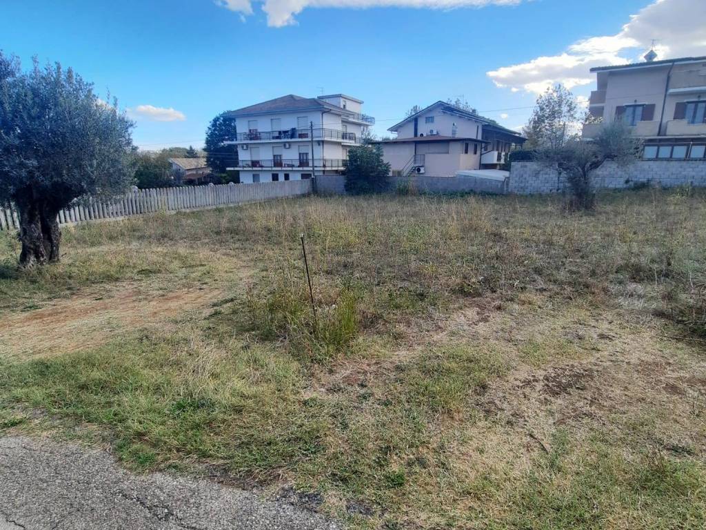 Terreno a Pianella in Via delle Querce - Foto 2