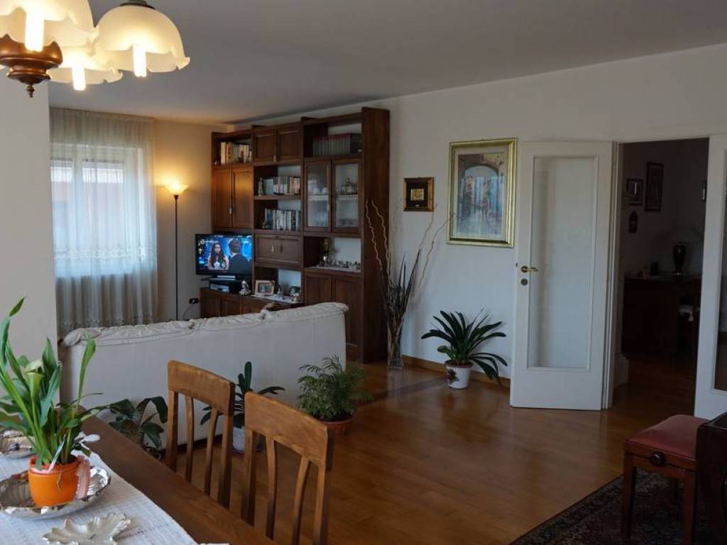 Appartamento a Tione di trento in Via Circonvallazione, 14 - Foto 2
