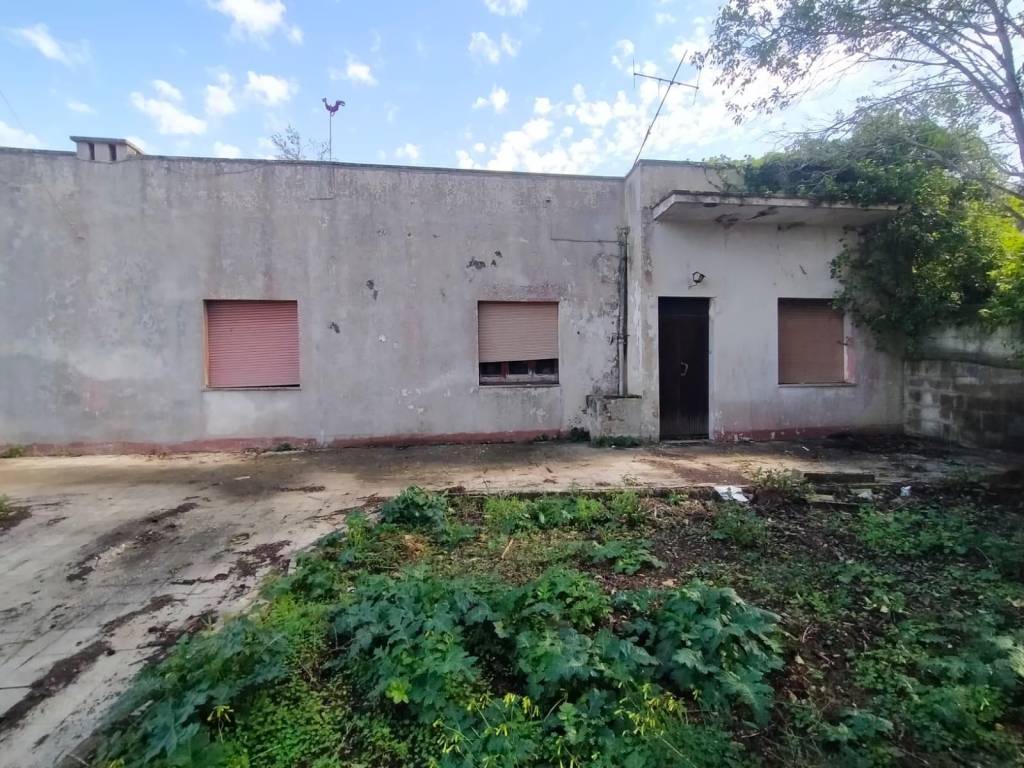 Villa a Tuglie in Via Genova, 48 - Foto 2