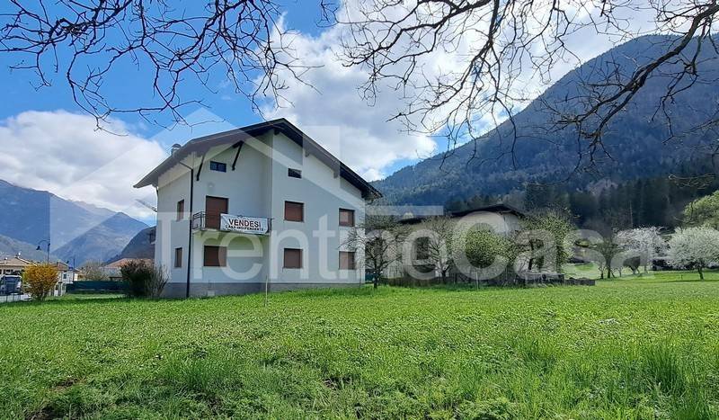 Casa indipendente a Tione di trento in via 4 novembre, 2 - Foto 2