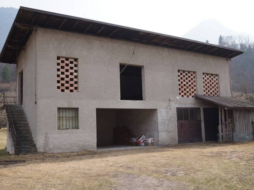Casa indipendente a Tione di trento in via 4 novembre, 2 - Foto 3