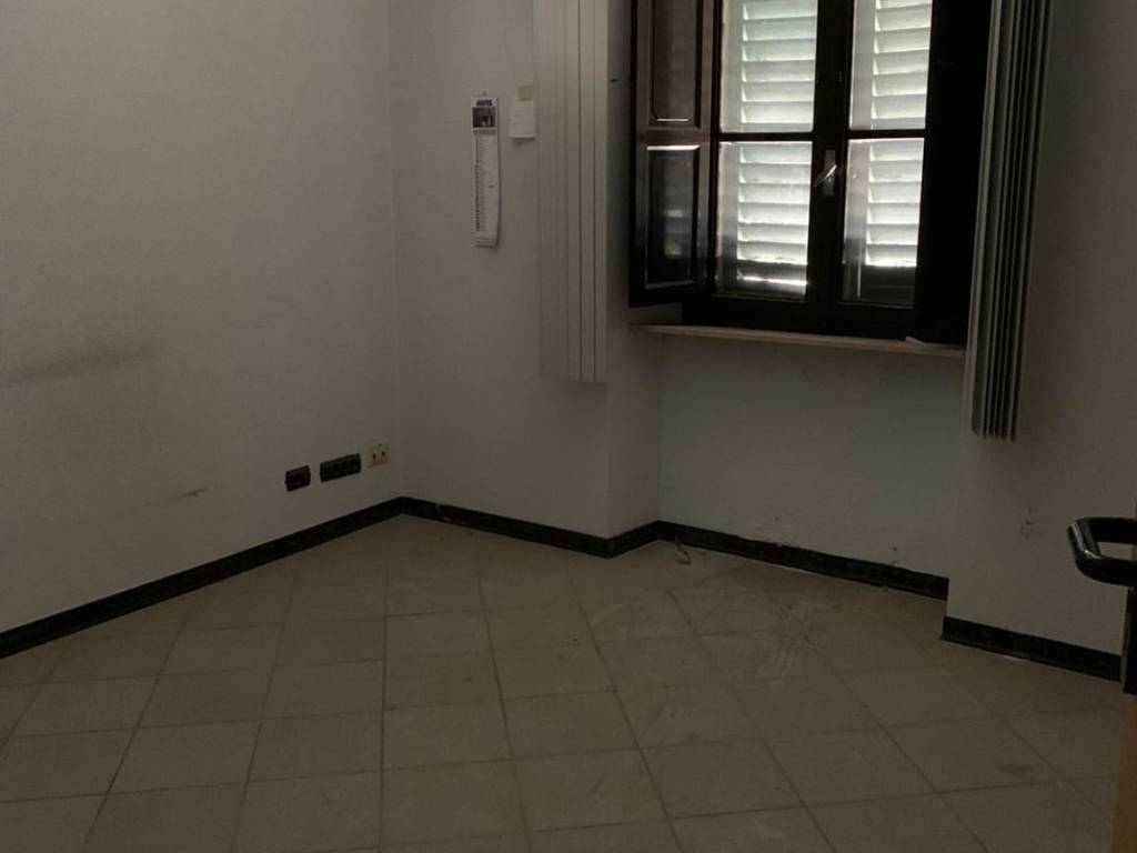 Palazzo / stabile a Buggiano in Piazza Coluccio Salutati - Foto 5