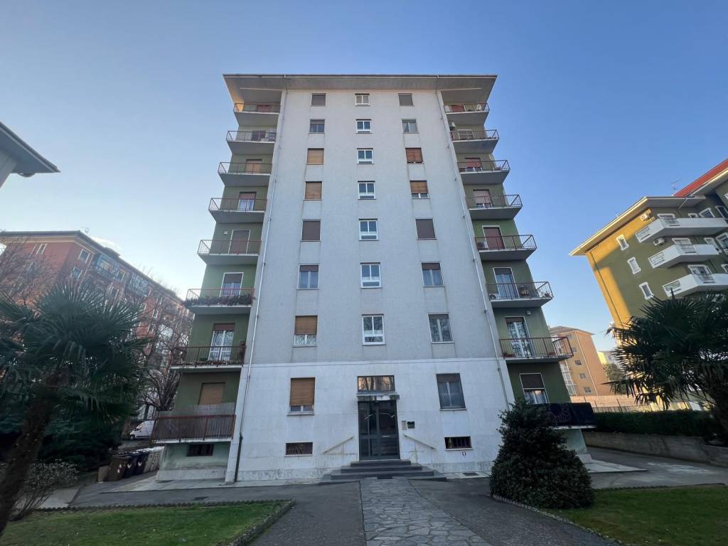 Appartamento a Vercelli in Corso 26 Aprile, 16 - Foto 2