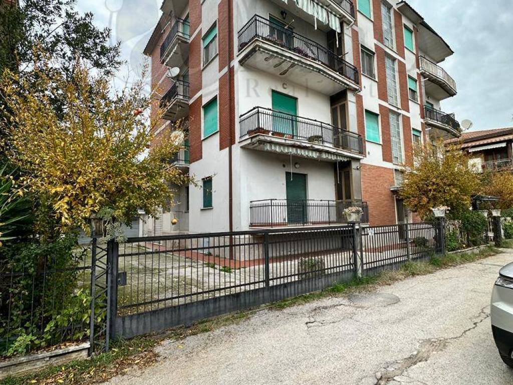 Appartamento a Frosinone in Via Valle Fioretta, 48 - Foto 5