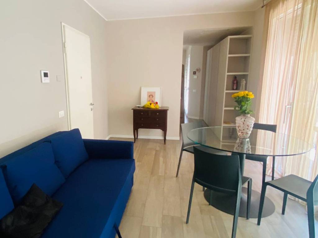 Appartamento a Como in Via Rezzonico - Foto 3