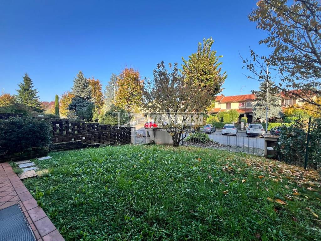 Villa a Casatenovo in Via Don Lorenzo Milani 18 - Foto 4
