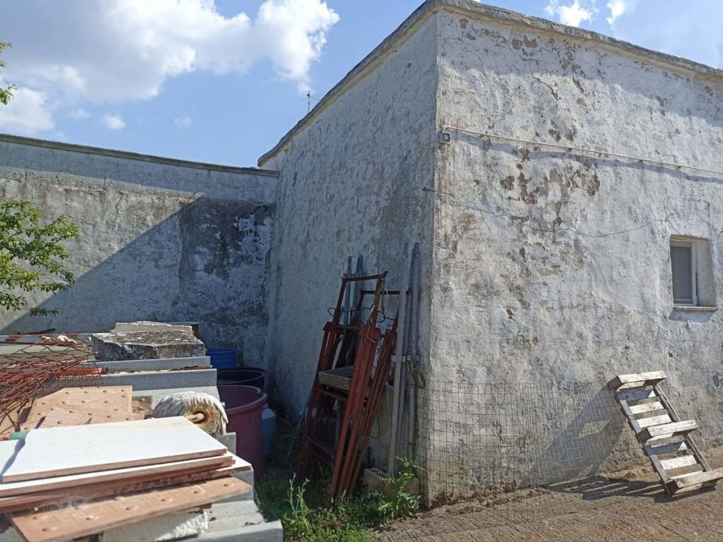 Rustico / casale a Martina franca in Contrada Monti del Duca, snc - Foto 4