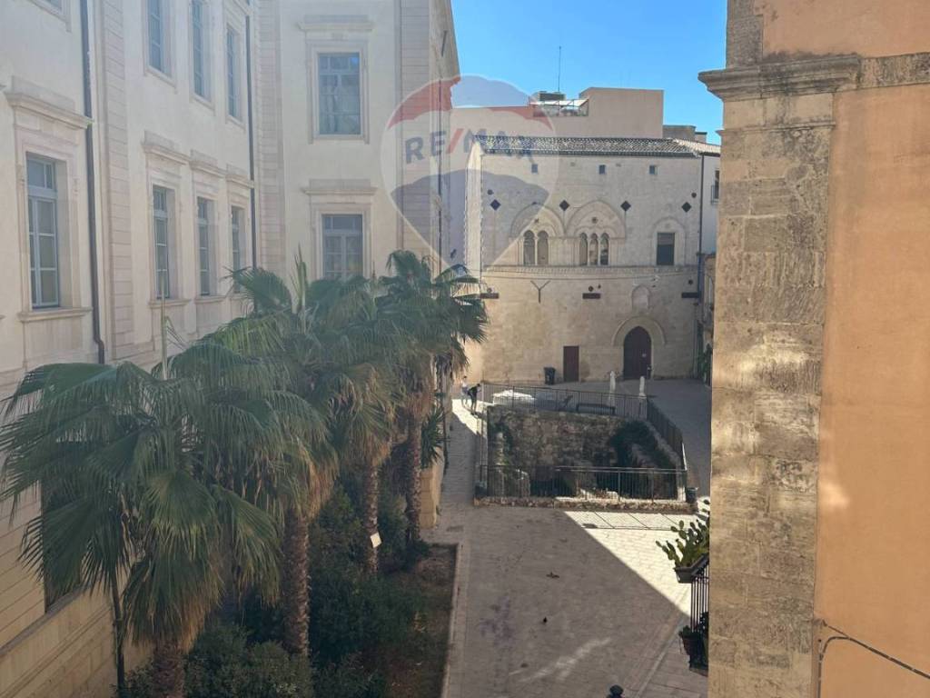 Appartamento a Siracusa in via dei mergulenzi, 29 - Foto 2