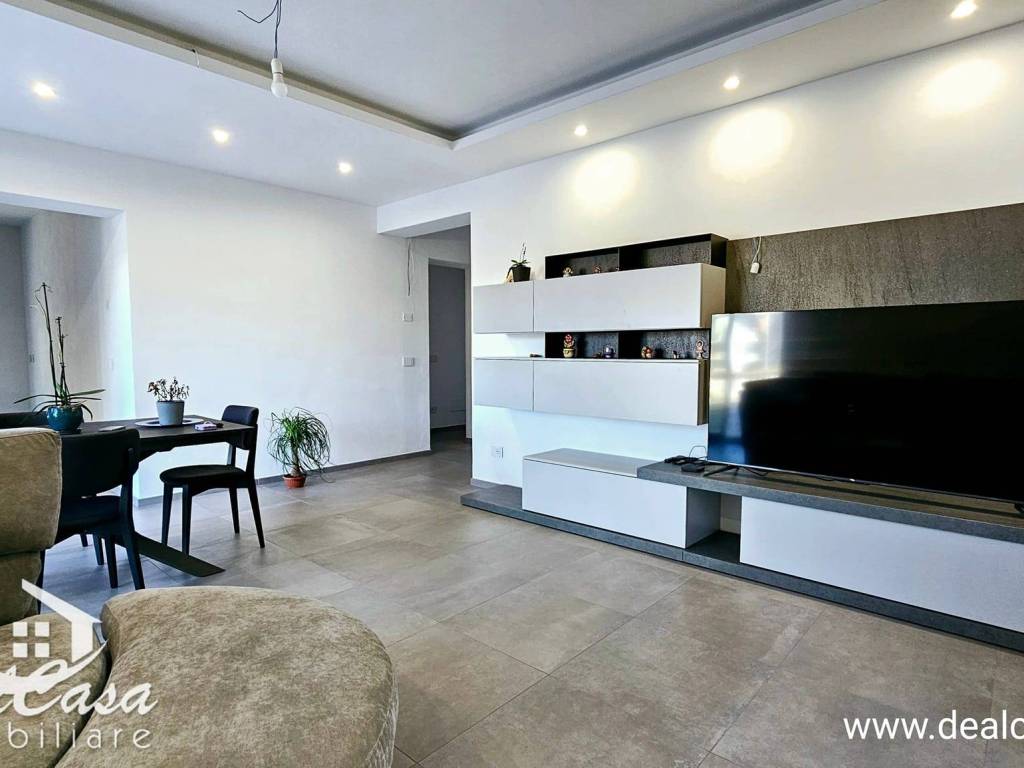 Appartamento a Nuoro in Via Martiri della Libertà - Foto 4