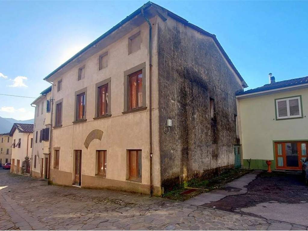 Casa indipendente a Borgo a mozzano - Foto 3