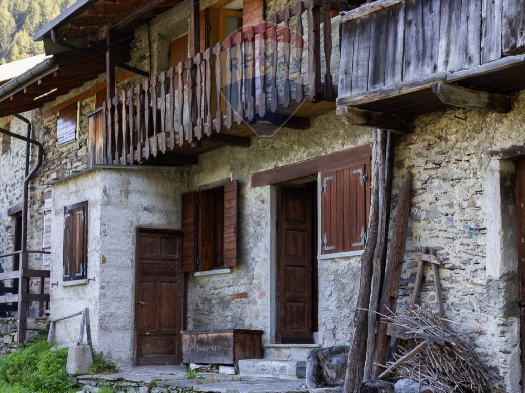 Casa indipendente a Fusine in LOCALITA' VALMADRE - Foto 2