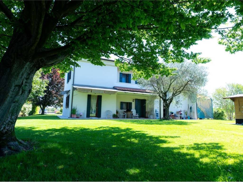 Villa a Vazzola in Via XXV Luglio, 999 - Foto 3