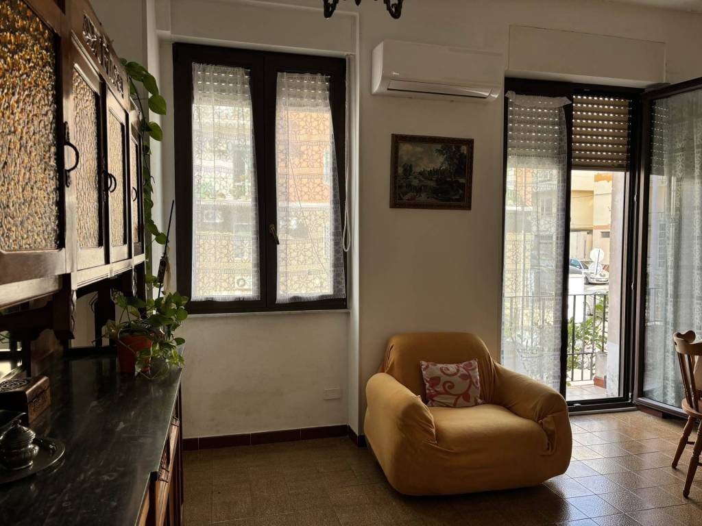Appartamento a Cagliari in Via Messina - Foto 2